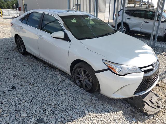 VIN 4T1BF1FK3FU069560 2015 Toyota Camry, LE no.4