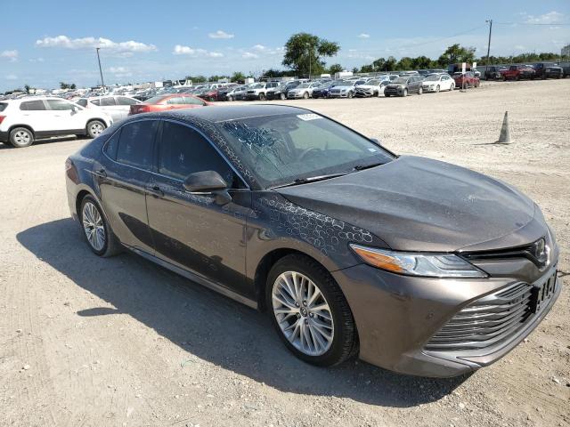 2018 TOYOTA CAMRY L - 4T1B11HK5JU526809