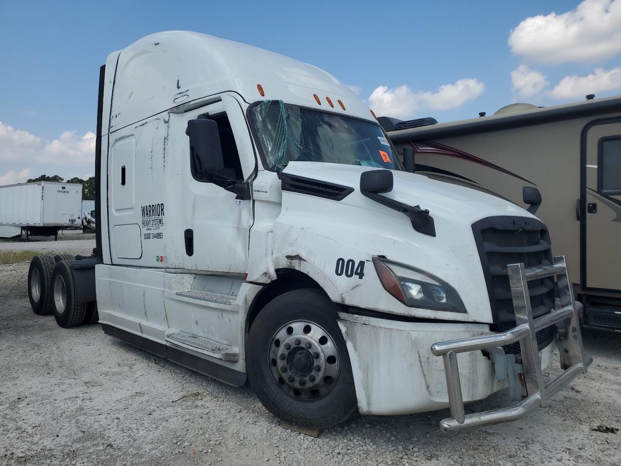 Freightliner Cascadia 2022 126" Sleepercab