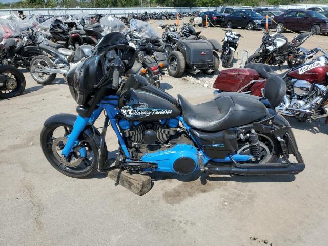 2018 HARLEY-DAVIDSON FLHX STREE - 1HD1KBC39JB676581