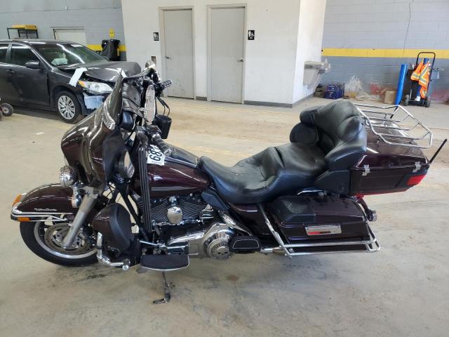 2007 HARLEY-DAVIDSON FLHTCUI 1HD1FC4107Y610093