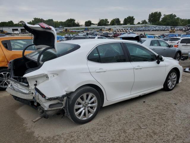 2018 TOYOTA CAMRY L - 4T1B11HK8JU578452