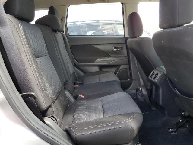 2019 MITSUBISHI OUTLANDER - JA4AD2A35KZ050821