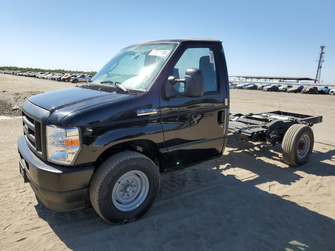 Ford E-350 2024 Base