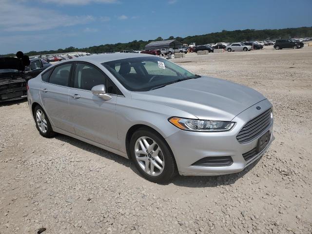 VIN 3FA6P0H75GR315917 2016 Ford Fusion, SE no.4