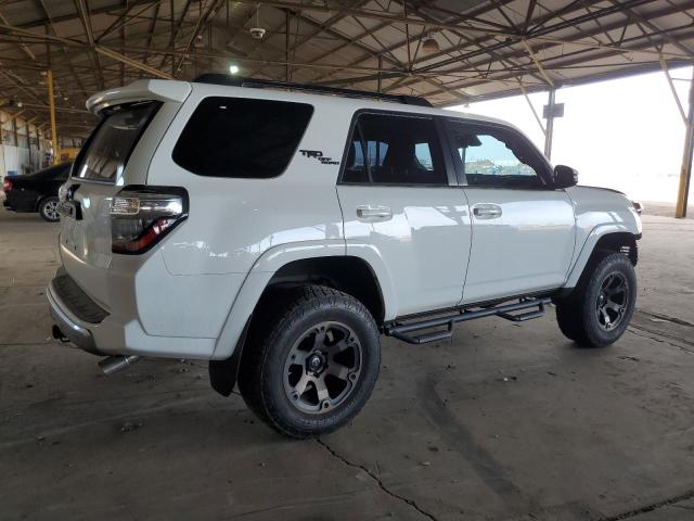 2020 TOYOTA 4RUNNER SR - JTEBU5JR3L5783132
