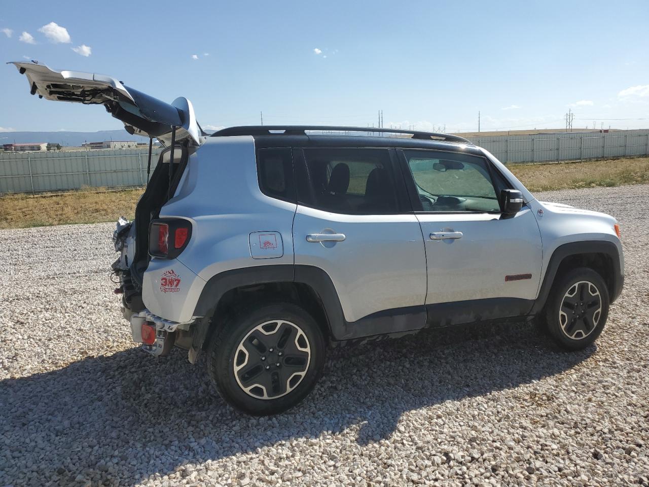 2017 Jeep RENEGADE, TRAILHAWK