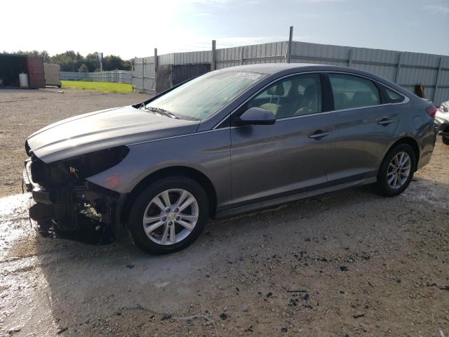 VIN 5NPE24AFXJH657306 2018 Hyundai Sonata, SE no.1