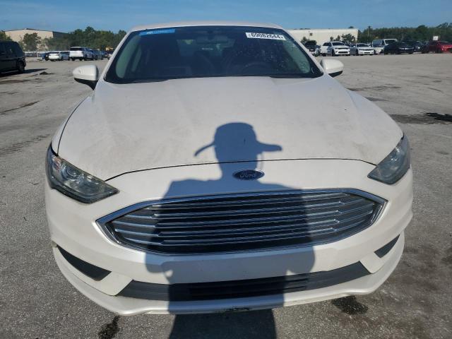 VIN 3FA6P0H7XJR190260 2018 Ford Fusion, SE no.5