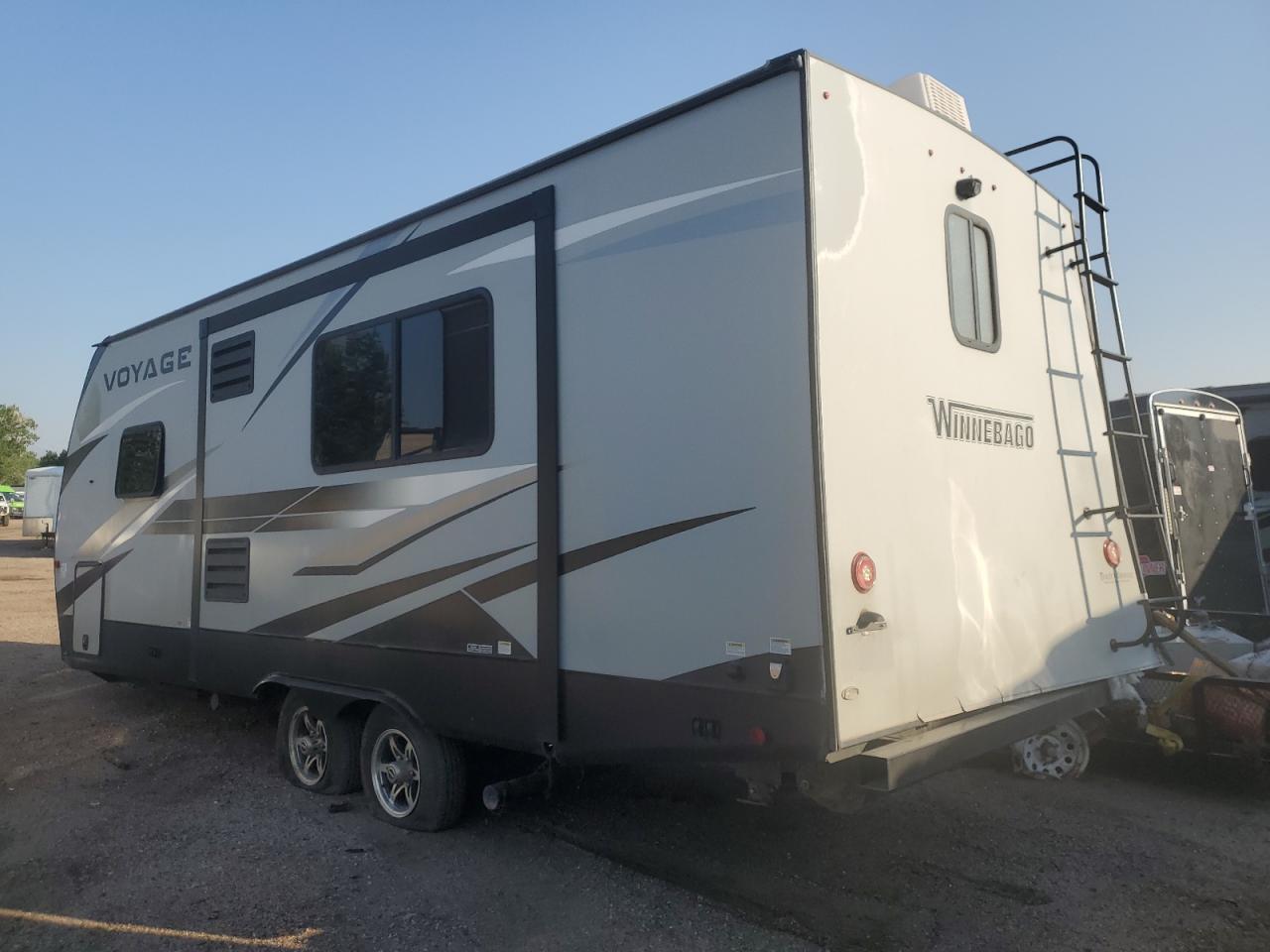 Lot #2960401768 2020 WINNEBAGO VOYAGE