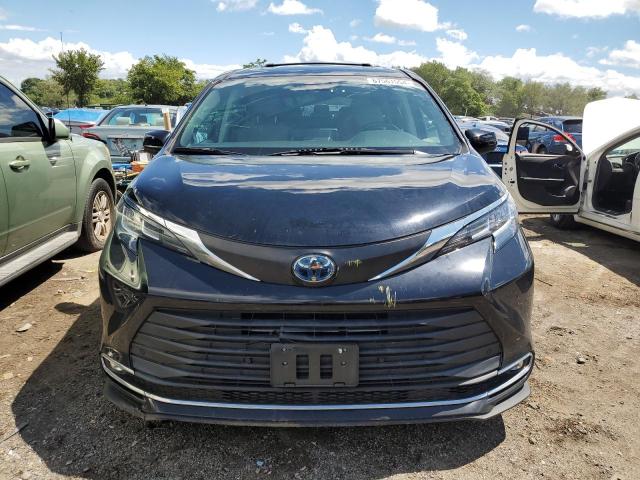 VIN 5TDJSKFC8MS023900 2021 Toyota Sienna, Xle no.5