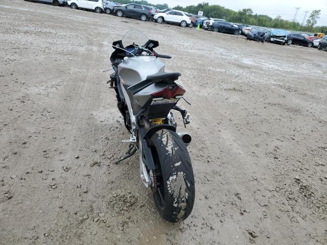 2022 APRILIA RSV4 1100 - ZD4KYUA04NS000462