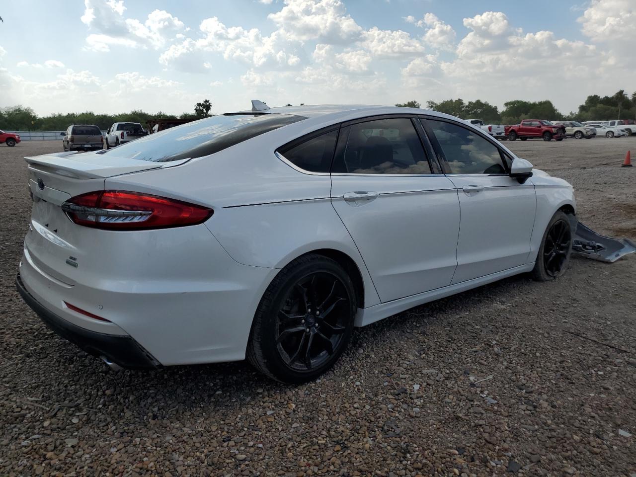 Lot #2909731328 2020 FORD FUSION SE