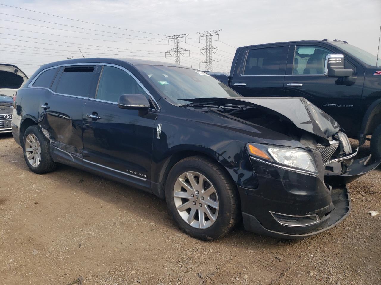 Lot #3004330710 2015 LINCOLN MKT