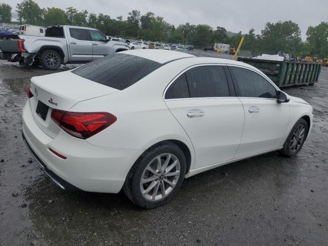 VIN WDD3G4FB0KW025060 2019 MERCEDES-BENZ A-CLASS no.3