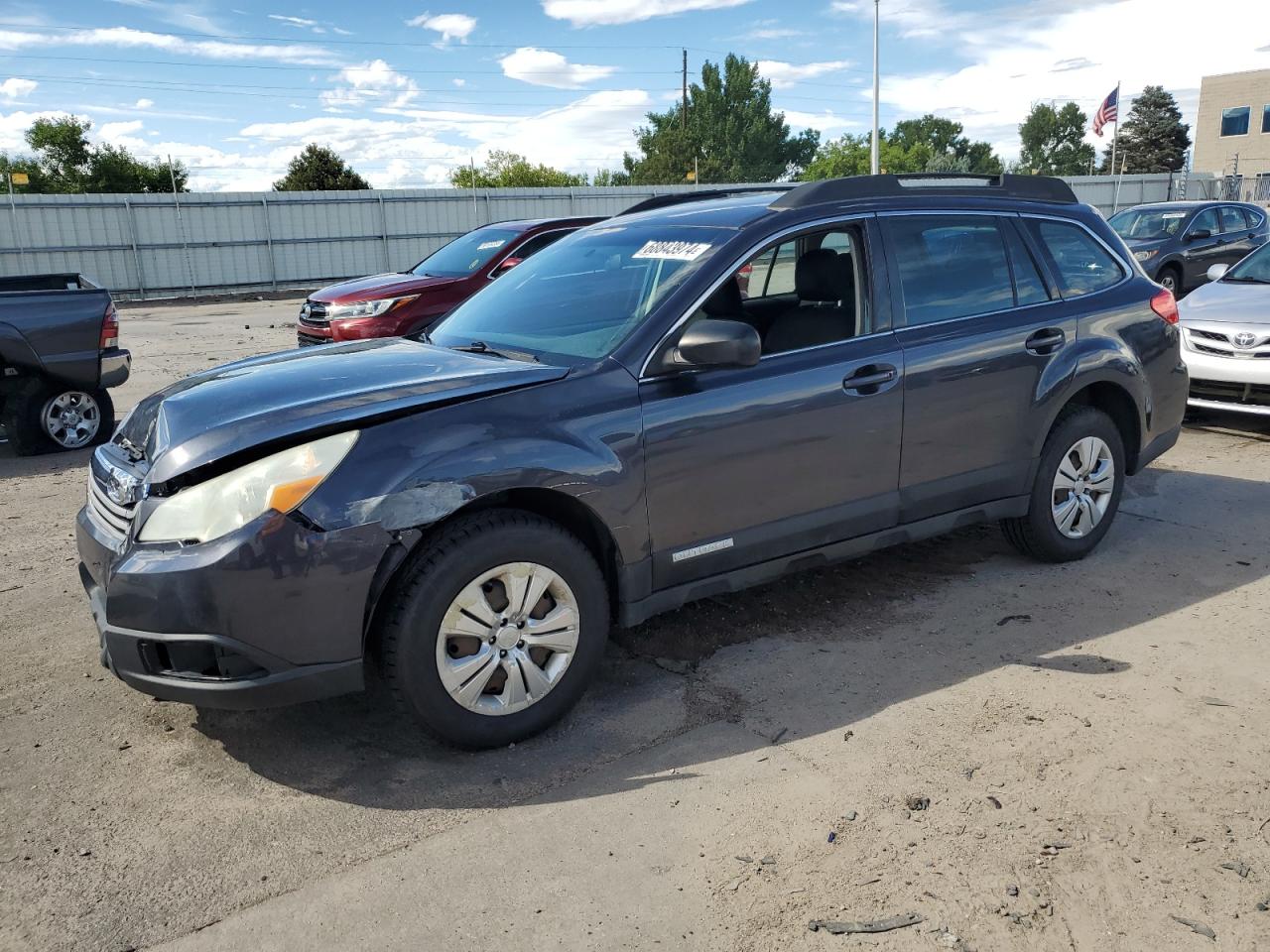 Subaru Outback 2011 Base