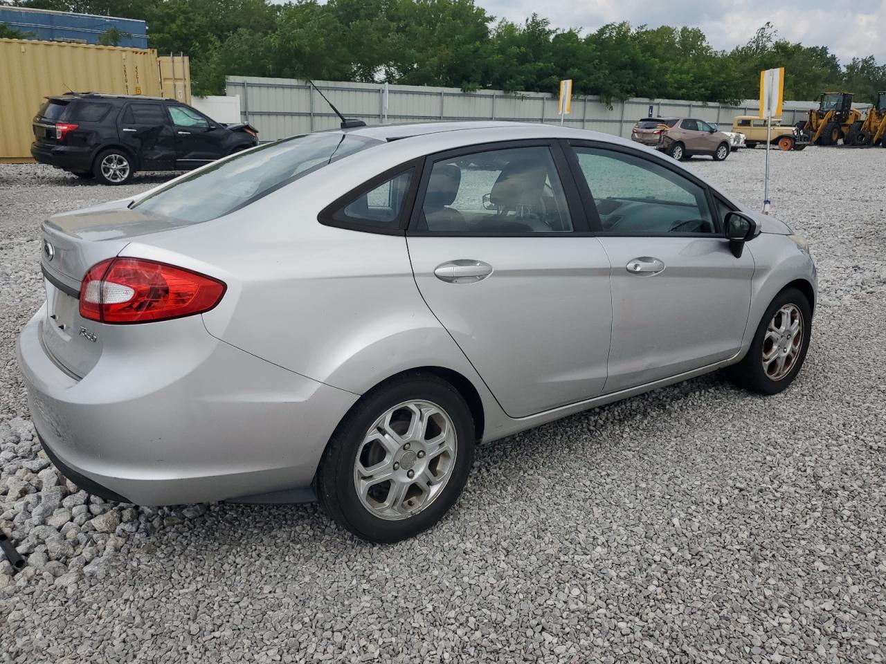 Lot #2895102581 2012 FORD FIESTA S