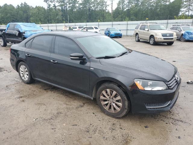 2015 VOLKSWAGEN PASSAT S - 1VWAS7A3XFC047167