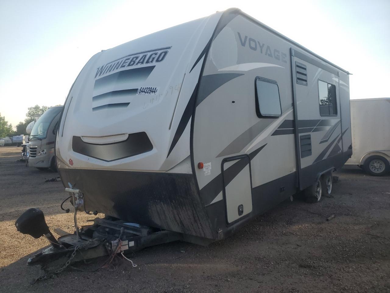 Lot #2960401768 2020 WINNEBAGO VOYAGE