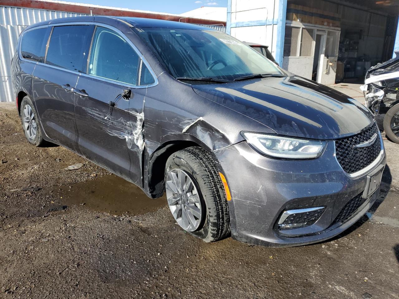 Lot #2808663677 2023 CHRYSLER PACIFICA H