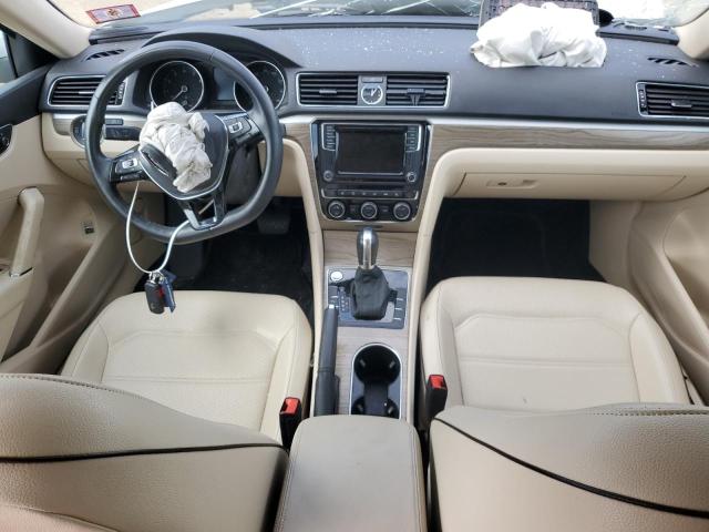 2017 VOLKSWAGEN PASSAT SE - 1VWGT7A39HC049096