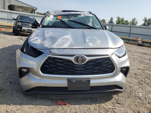 VIN 5TDHZRBH1MS075096 2021 Toyota Highlander, Xle no.5