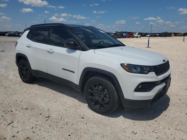 VIN 3C4NJDBNXRT602942 2024 Jeep Compass, Latitude no.4