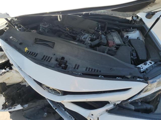 VIN JTNB11HK4J3001181 2018 Toyota Camry, L no.11