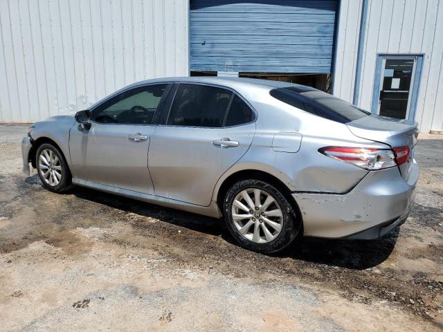 VIN JTNB11HK0J3023257 2018 Toyota Camry, L no.2