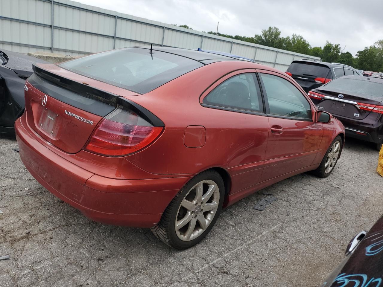 Lot #2996332362 2002 MERCEDES-BENZ C 230K SPO