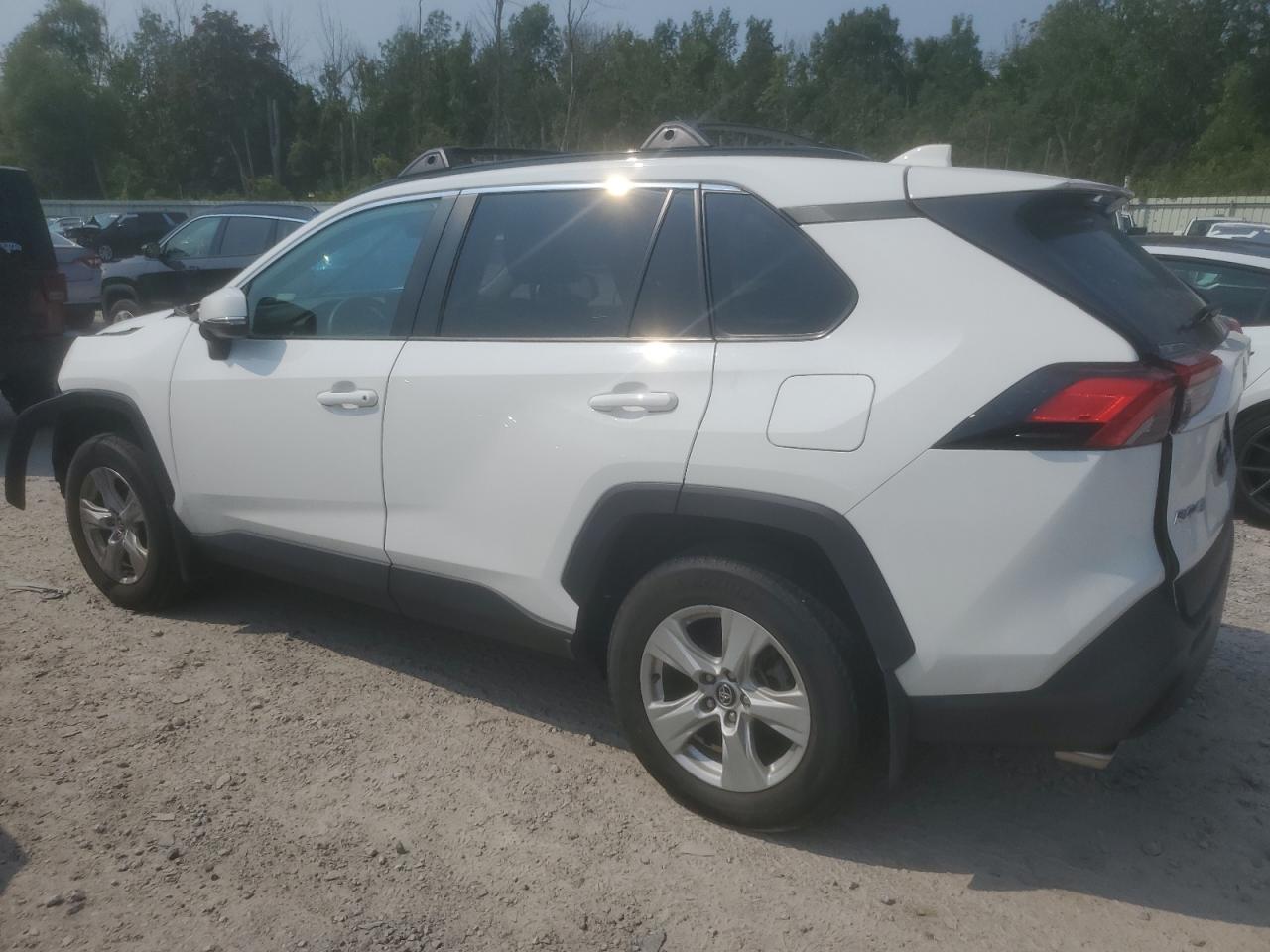 Lot #2979337117 2020 TOYOTA RAV4 XLE