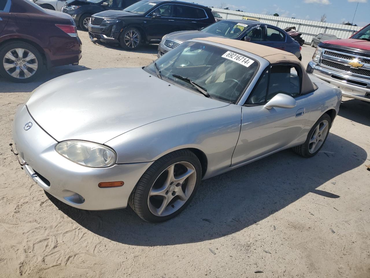 2001 Mazda MX-5 MIATA, BASE