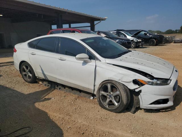 VIN 3FA6P0H97FR217827 2015 Ford Fusion, SE no.4