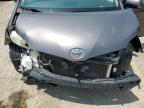 TOYOTA SIENNA LE photo