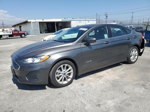 VIN 3FA6P0LU8KR174363 2019 Ford Fusion, SE no.1