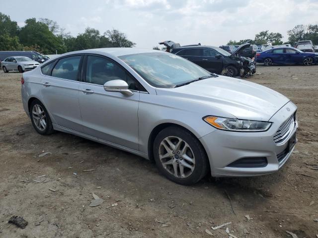 VIN 3FA6P0H77GR102743 2016 Ford Fusion, SE no.4