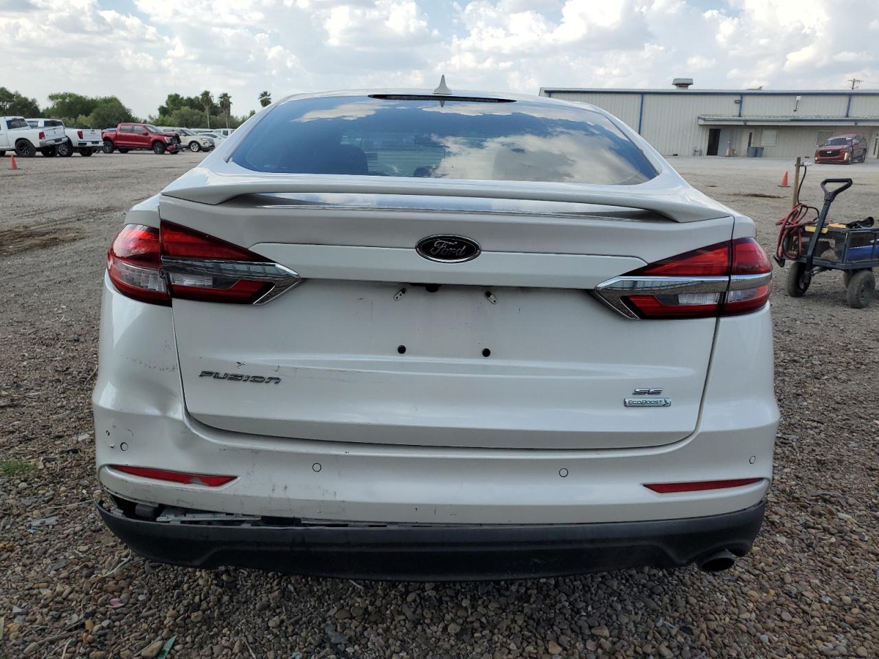 Lot #2909731328 2020 FORD FUSION SE