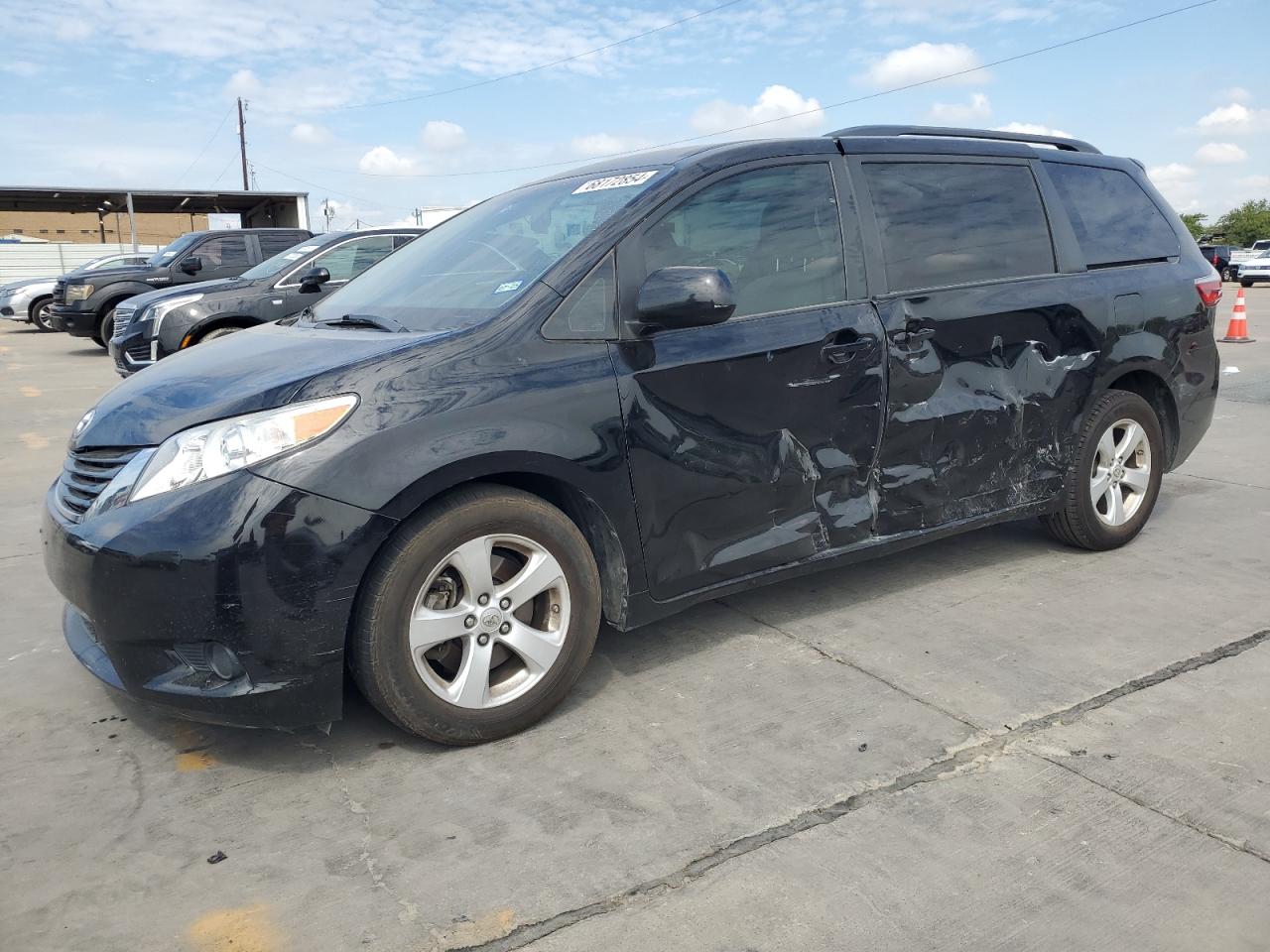 Toyota Sienna 2017 Wagon body style