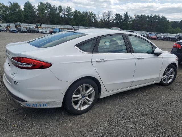 VIN 3FA6P0HD6JR251688 2018 Ford Fusion, SE no.3