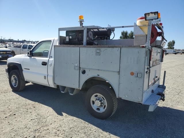 CHEVROLET SILVERADO 2002 two tone  gas 1GBHC24U92E180656 photo #3