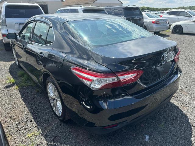 VIN 4T1B11HK3JU042587 2018 Toyota Camry, L no.2