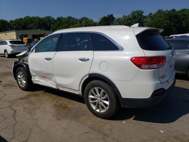 VIN 5XYPGDA31HG268765 2017 KIA Sorento, LX no.2