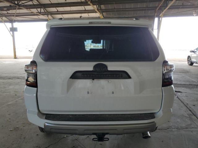 2020 TOYOTA 4RUNNER SR - JTEBU5JR3L5783132