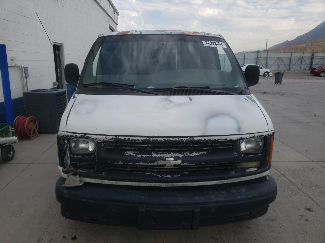 Lot #2862859279 2002 CHEVROLET EXPRESS G1