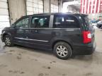 CHRYSLER TOWN & COU photo