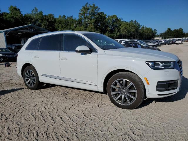 VIN WA1AHAF75KD032701 2019 Audi Q7, Premium no.4