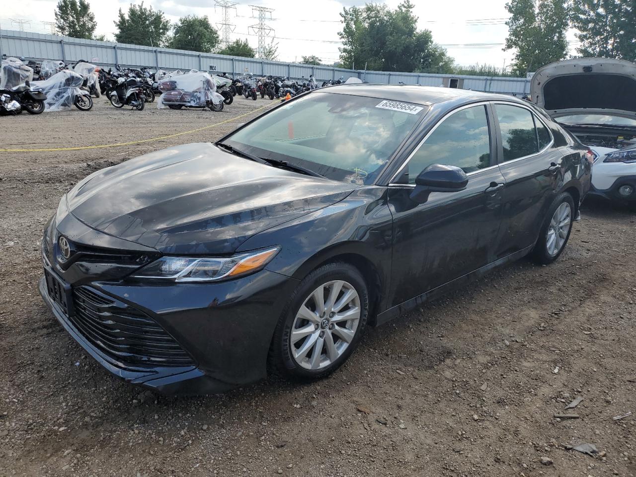 4T1B11HK0JU592877 TOYOTA CAMRY LE A 2018