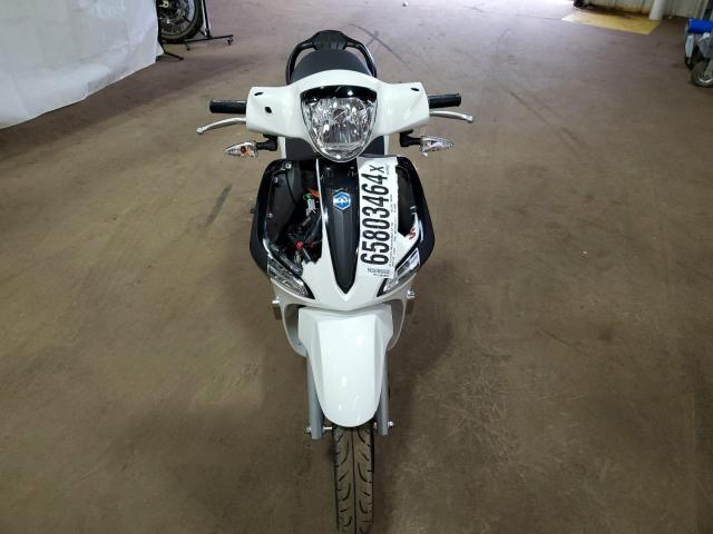 PIAGGIO LIBERTY 15 2023 white  gas ZAPM898G2P7004504 photo #3