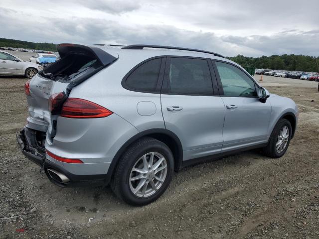 VIN WP1AA2A26HKA88760 2017 Porsche Cayenne no.3