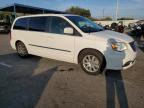 CHRYSLER TOWN & COU photo